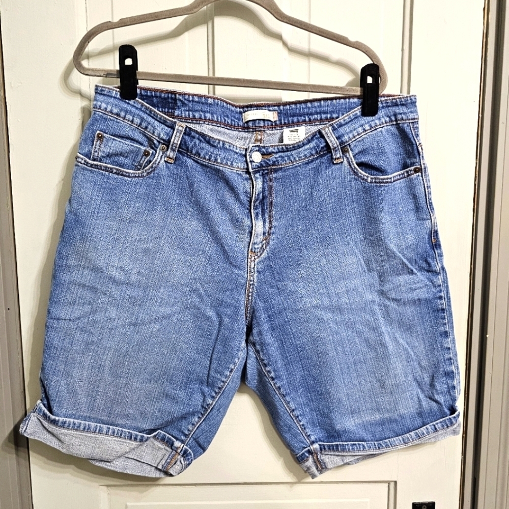 Levi's 515 Mid Length Jean Shorts